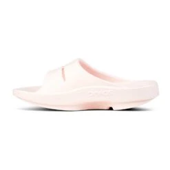 OOfos All Gender Ooahh Slide- Blush -Gazelle Sports Shop 1100BLUSH shot4