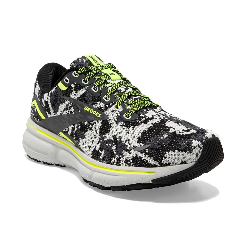 BROOKS Women's Ghost 15 Camo Running Shoe - Black/Ebony/Nightlife - Regular (B) 4 BROOKS Women's Ghost 15 Camo Running Shoe - Black/Ebony/Nightlife - Regular (B) - Image 2