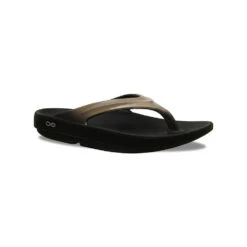 OOfos Women's OOlala Luxe Sandal - Latte - Regular (B)