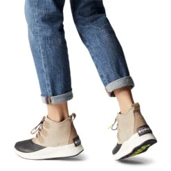 Sorel Women's Out N About III Classic Boot - Omega Taupe/Black - Regular (B) 15 Sorel Women's Out N About III Classic Boot - Omega Taupe/Black - Regular (B) -Gazelle Sports Shop 1951331 264 a9