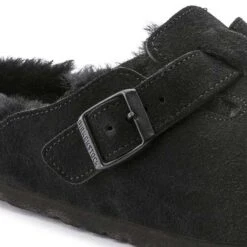 Birkenstock Boston Shearling Black Suede Leather- Regular/Wide 16 Birkenstock Boston Shearling Black Suede Leather- Regular/Wide -Gazelle Sports Shop 259883 detail 1 1