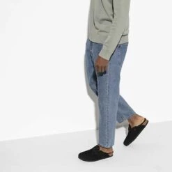 Birkenstock Boston Shearling Black Suede Leather- Regular/Wide 17 Birkenstock Boston Shearling Black Suede Leather- Regular/Wide -Gazelle Sports Shop 259883 f look m 1