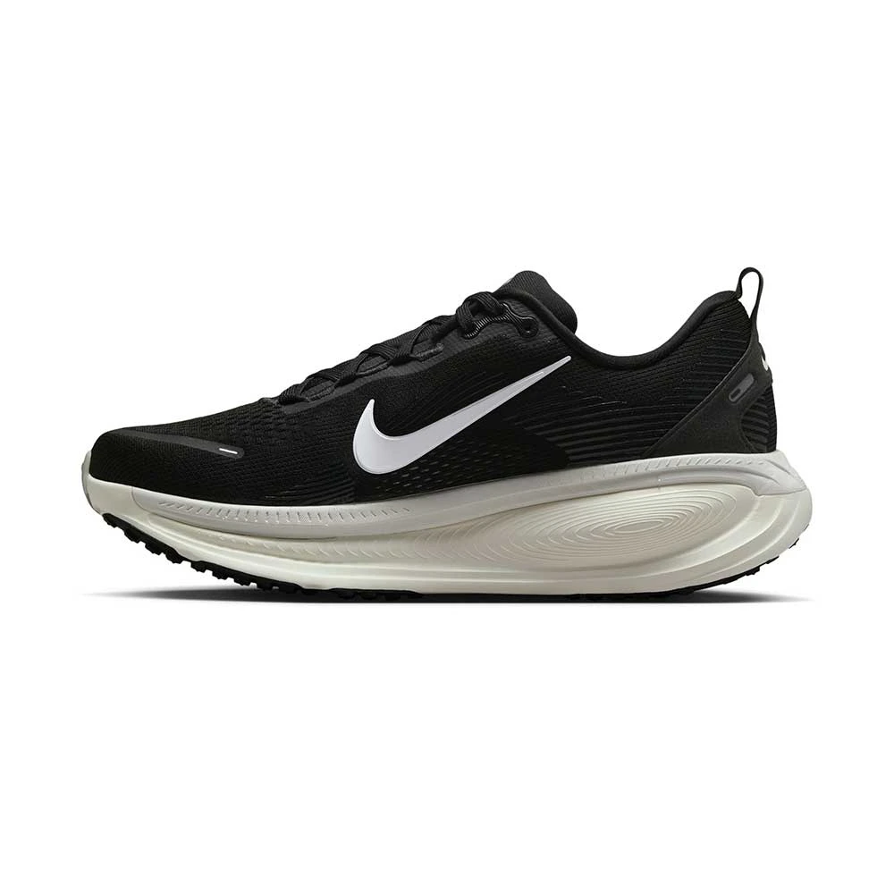 Men's Nike Vomero 18 Running Shoe - Black/Summit White/Coconut Milk - Regular (D) 4 Men's Nike Vomero 18 Running Shoe - Black/Summit White/Coconut Milk - Regular (D) - Image 2
