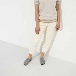 Birkenstock Boston Shearling - Stone - Regular/Wide -Gazelle Sports Shop BostonShearling Stone 4