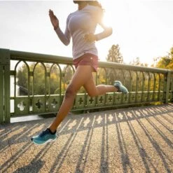 Topo Athletic Women's Cyclone 2 Running Shoe- Ocean/Mint- Regular (B) -Gazelle Sports Shop W061.Ocean Mint 10