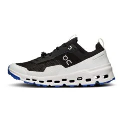 On Running Women' Cloudultra 2 Running Shoe- Black/White- Regular (B) -Gazelle Sports Shop webimage FEF5686F AC68 42FD 87FC696232AE6758